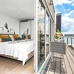 Schwimmendes Haus Hygge Ferienhaus *
