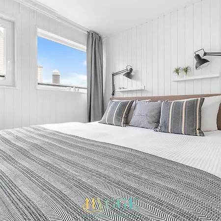 別荘 Schwimmendes Haus Hygge