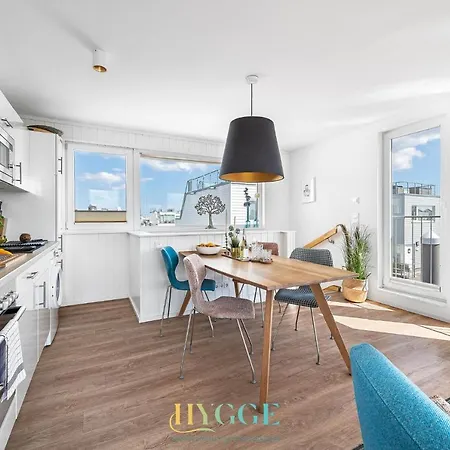 Tekne Schwimmendes Haus Hygge *