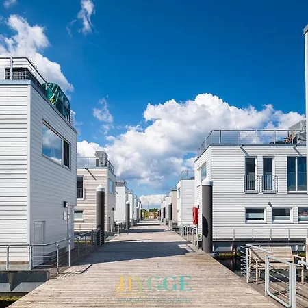 別荘 Schwimmendes Haus Hygge オルペニッツ