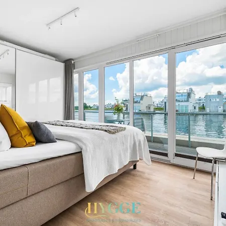 Schwimmendes Haus Hygge * Olpenæs