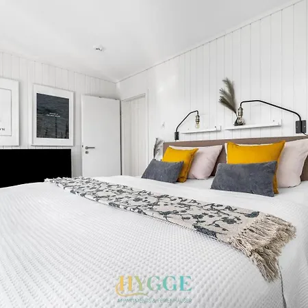 Schwimmendes Haus Hygge * オルペニッツ