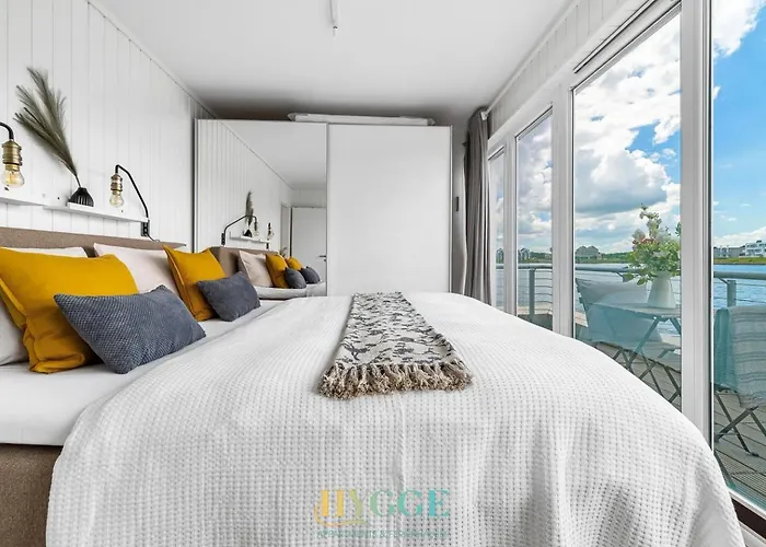 Schwimmendes Haus Hygge * Olpenitz