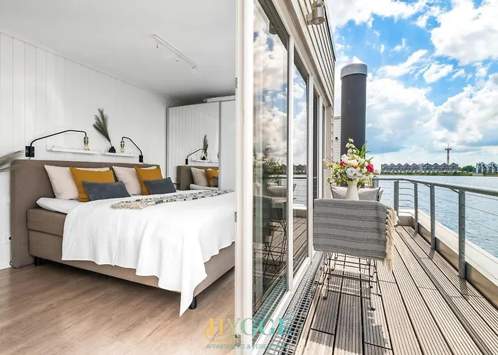 Schwimmendes Haus Hygge Ferienhaus *